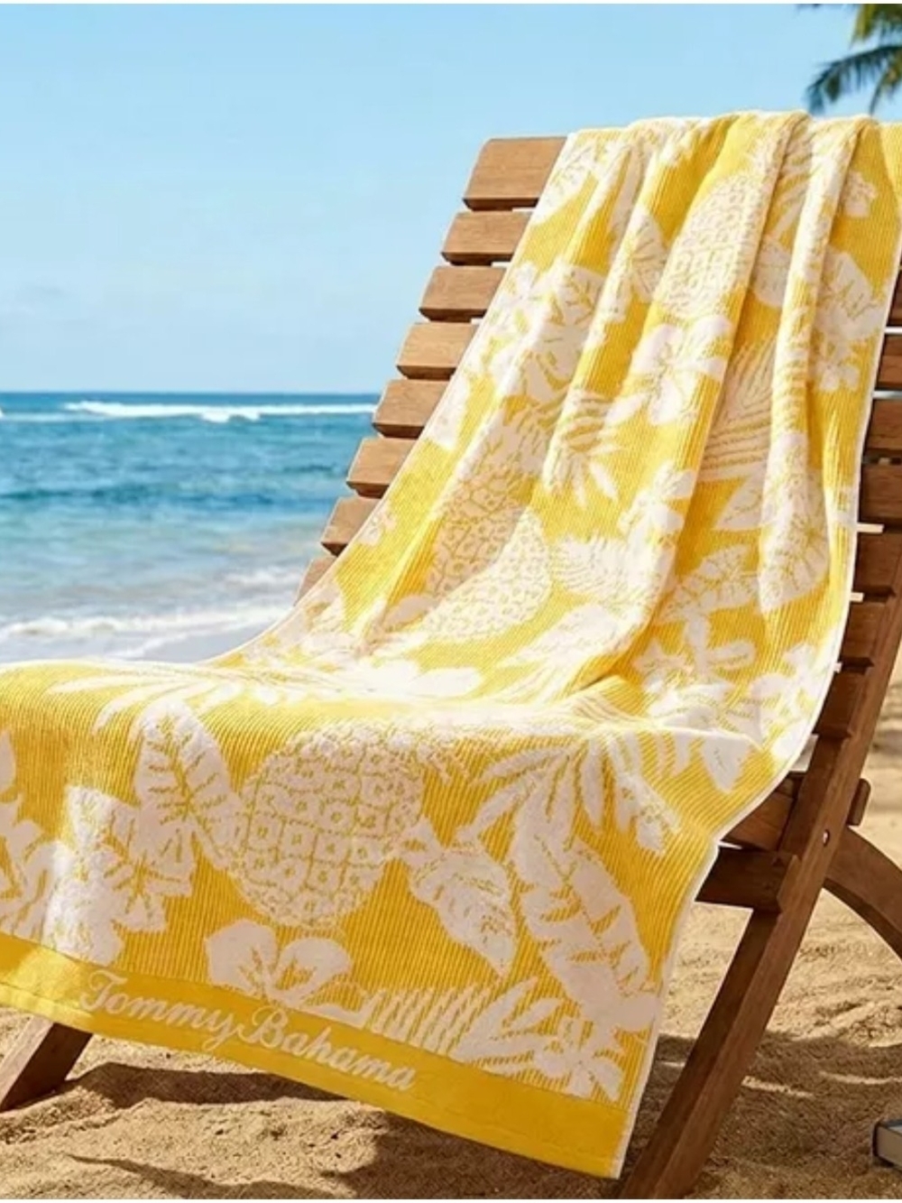 Tommy Bahama Pineapple Pinstripe Yarn Dyed Beach Towel Size 36" x 68" Yellow